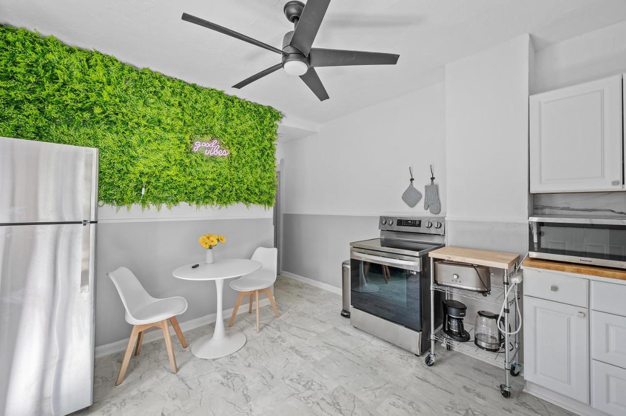 Appartement Center Of Little Italy #2 à Cleveland Extérieur photo